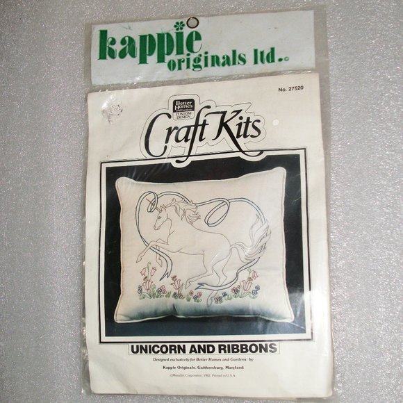 KAPPIE Unicorn & Ribbon Pillow Kit #28520 NEW - Picture 1 of 9